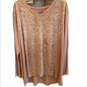 Chicos Zenergy Blush Cut Velvet Large V Neck Top